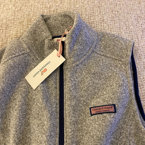 Vineyard Vines Vest - Picture 9 of 9